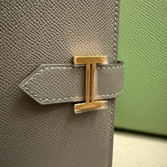 Hermes Gray Leather Wallet - Picture 4 of 9